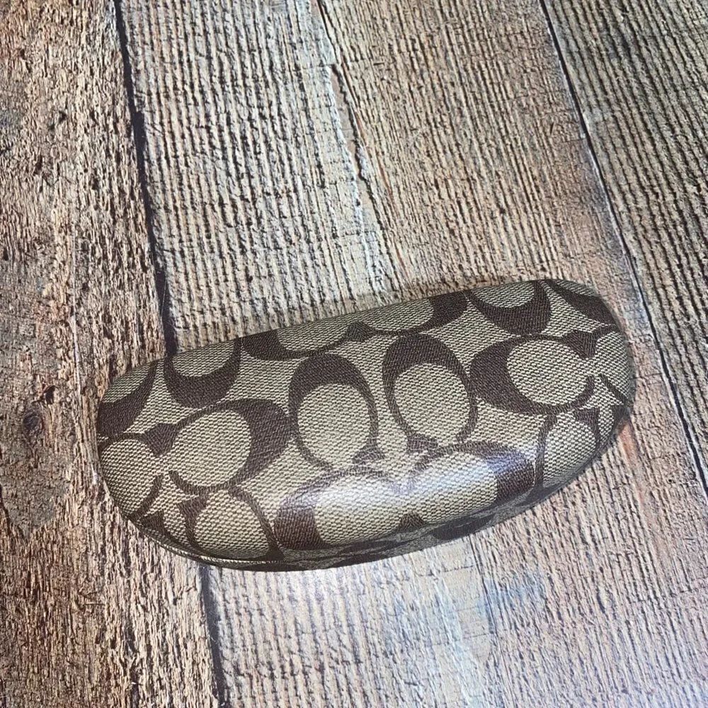 Coach Hard Clamshell Signature Eyeglass Sunglasses Case Khaki Brown